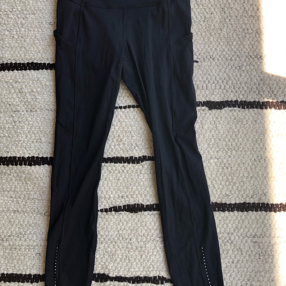 EUC 25” Fast & Free Leggings with Reflective Dots